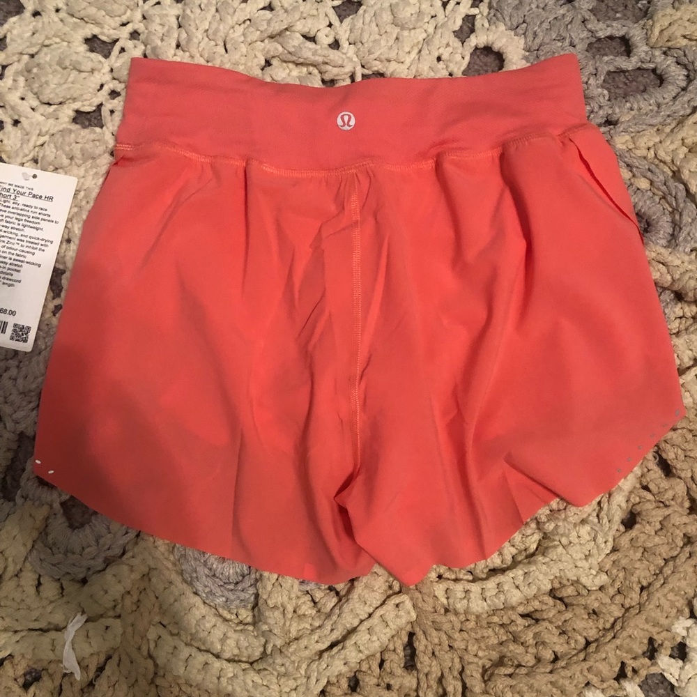 SOLD Lululemon Find Your Pace Short Raspberry Crea - Picture 3 of 5